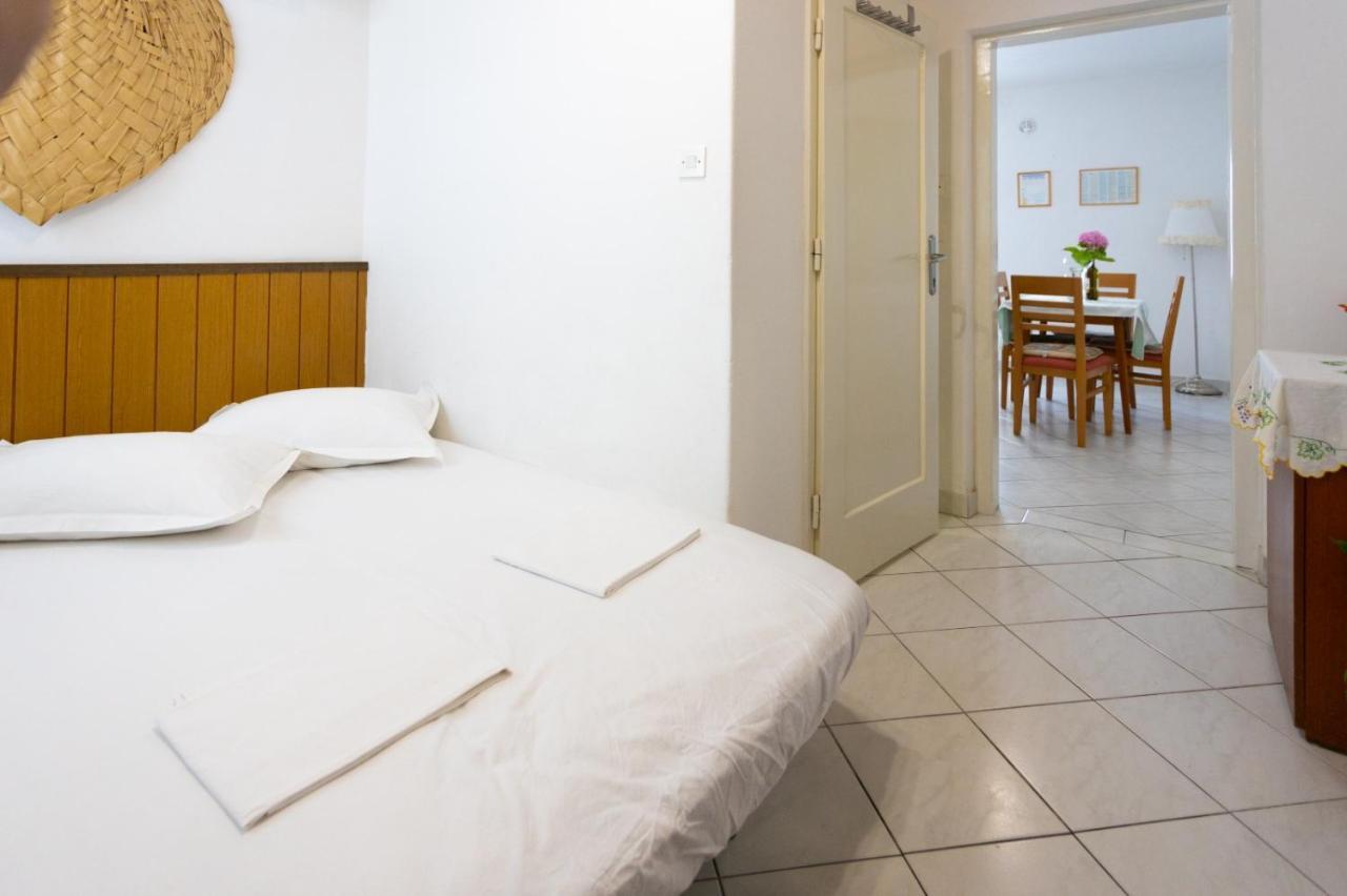Apartmani Vranjes Podgora Exterior photo